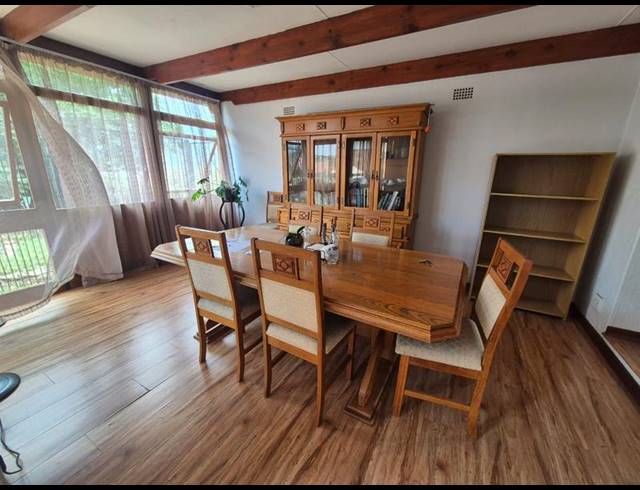 3 BEDROOM HOUSE FOR SALE IN SOUTH CREST